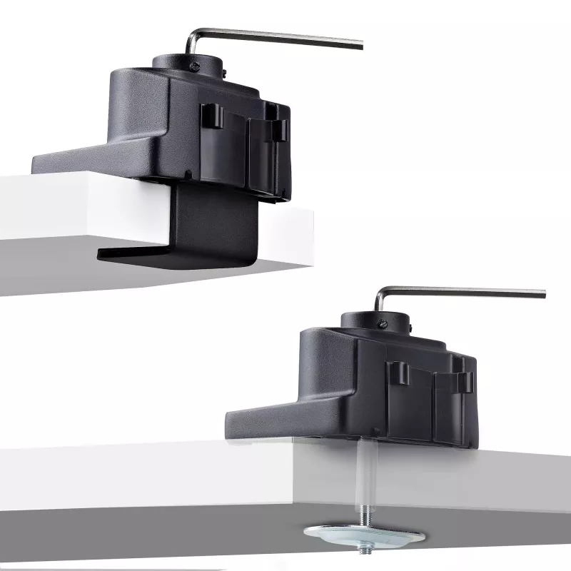 StarTech.com Suporte de secretária para três monitores até três ecrãs de 27 polegadas, VESA 75x75/100x100, ajuste dos braços sem ferramentas, montagem por grampo C/passagem de cabos, braços com apoio de mola