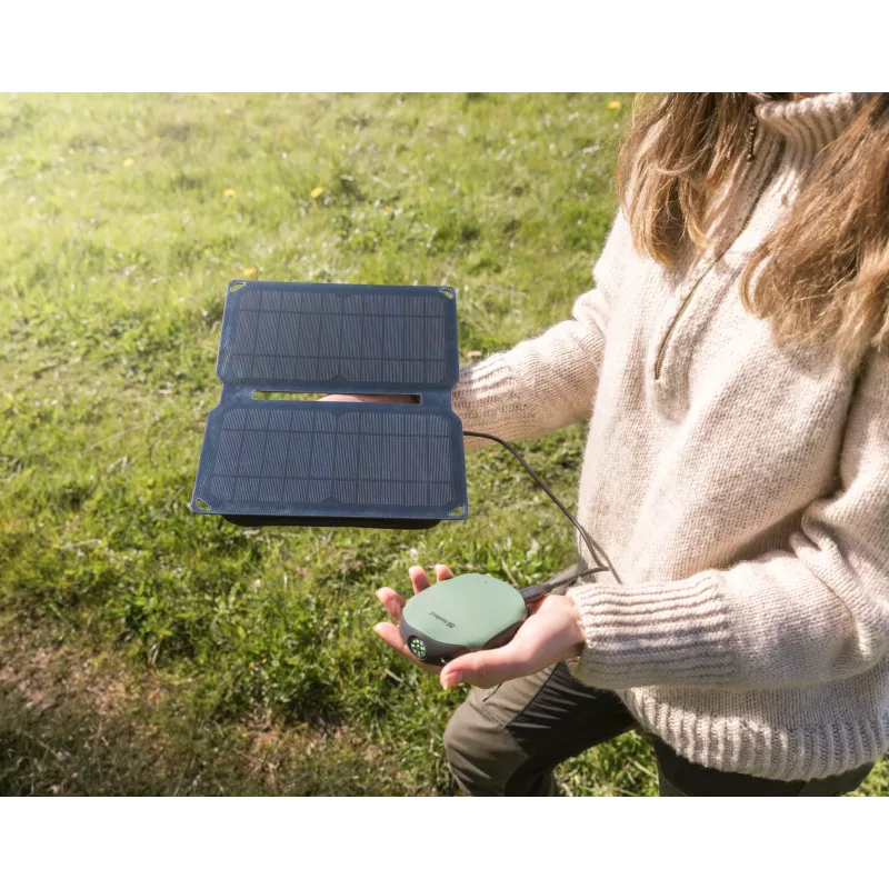Sandberg carregador solar 10W 2xUSB Outdoor Universal preto