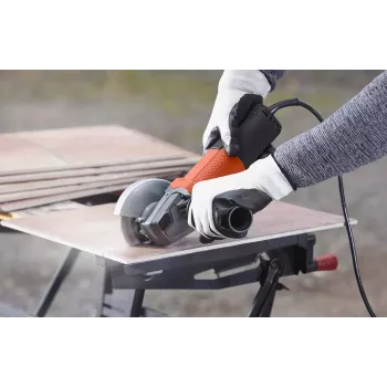 Rebarbadora Black & Decker BEG110-QS