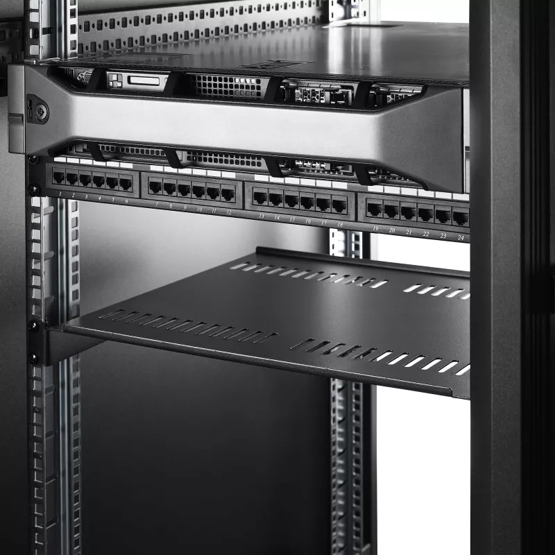 StarTech.com CABSHELF116V2PK pack de 2 prateleiras rack 1U ventiladas, 16 polegadas de profundidade