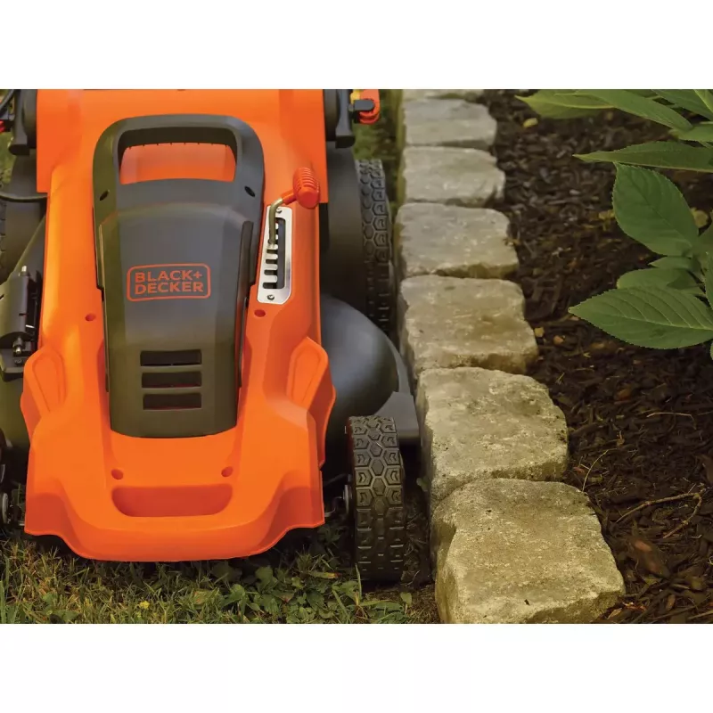 Corta-relvas manual Black & Decker LM2000-QS