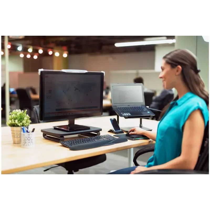 Suporte para monitor Kensington SmartFit Plus para ecrãs até 24 polegadas – preto