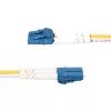 StarTech.com SMLCSC-OS2-10M 10m (32,8ft) cabo patch de fibra ótica OS2 monomodo duplex LC para SC (UPC), 9/125µm, otimizado para laser, 10G/100G, insensível à curvatura, baixa perda de inserção, LSZH