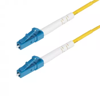 Cabo de fibra ótica StarTech.com 5 m (16,4 pés) LC para LC (UPC) OS2 monomodo simplex, 9/125 µm, 40G/100G, resistente a dobras, baixa atenuação de inserção – cabo de patch de fibra LSZH