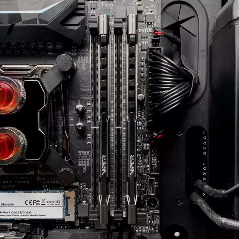 Memória Patriot Memory Viper Steel DDR4 8 GB 3600 MHz