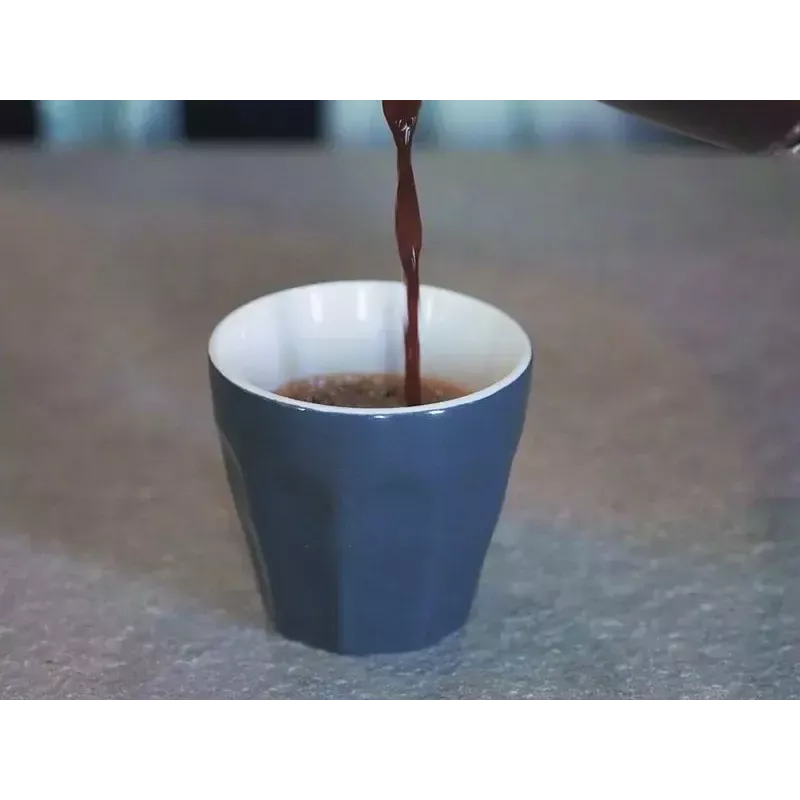 Máquina de café expresso Beper 3 chávenas BC.041N