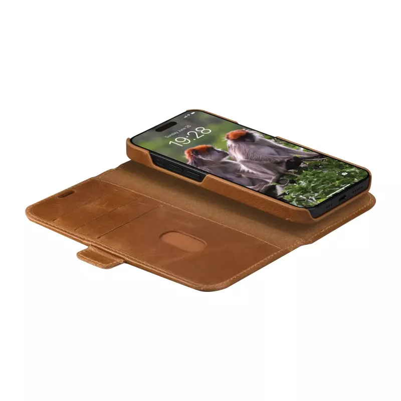 Capa tipo carteira dbramante1928 Lynge iPhone 15 Tan monocromática castanha