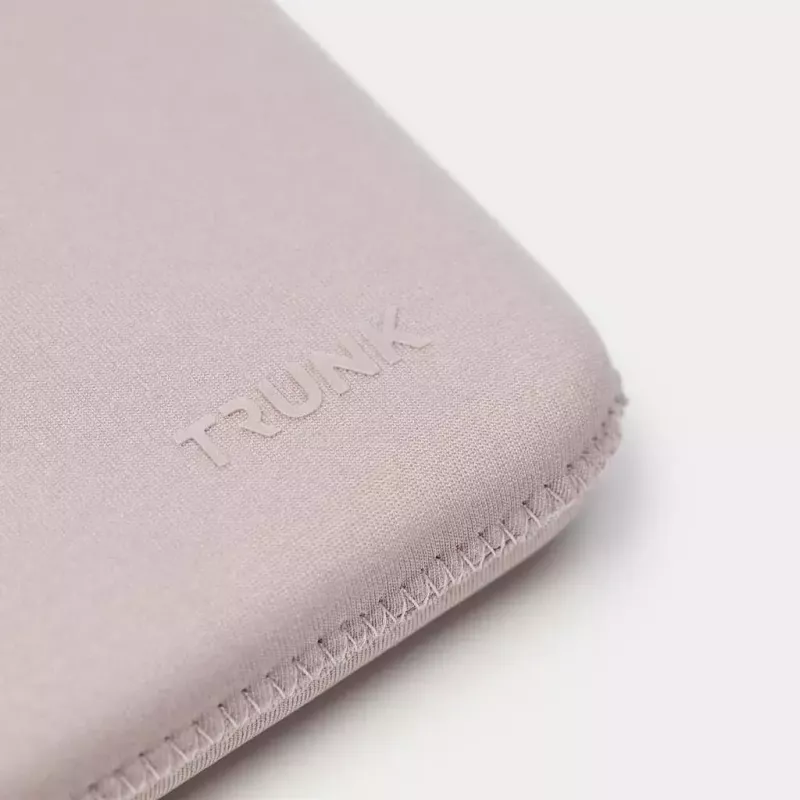 Capa sleeve Trunk TR-PC14-WRO 35.6 cm Monochromatic