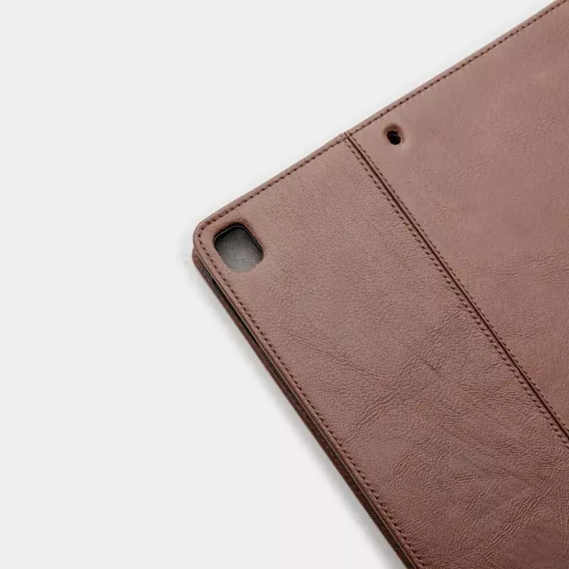 Capa folio Trunk TR-LEAIPC10-BRW para iPad 10,2 polegadas, castanha
