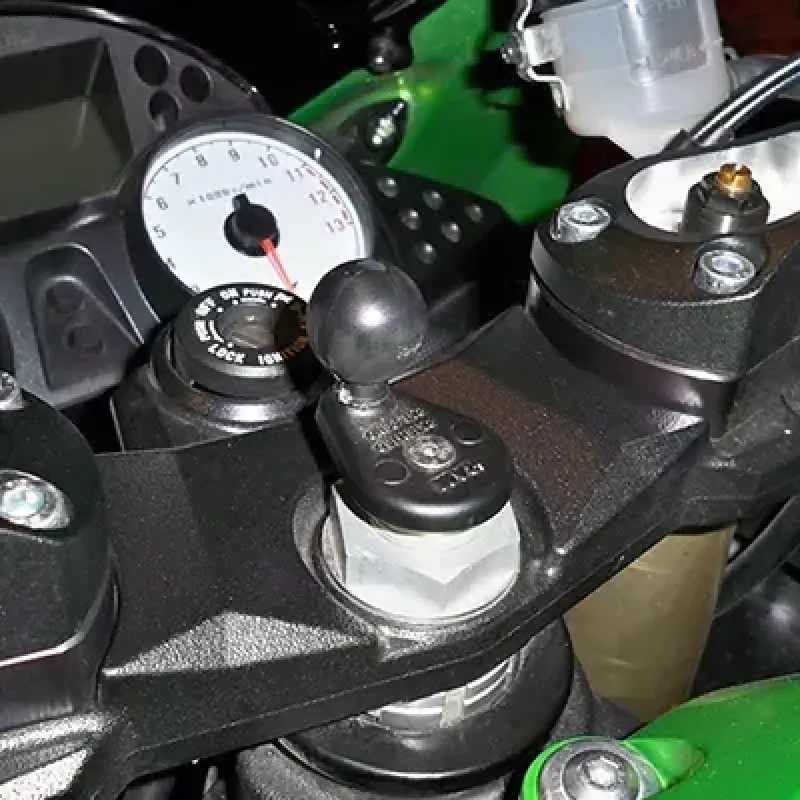 RAM Mounts suporte de bola dupla para garfo de mota alumínio preto