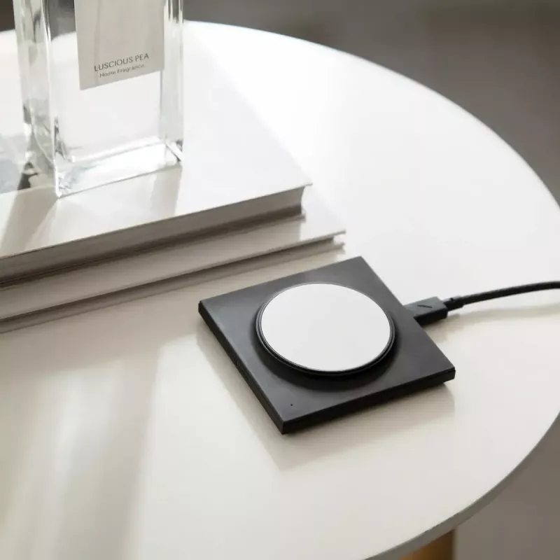 Fonte de alimentação para dispositivos portáteis native union Drop preto, cor preto