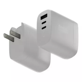 Carregador rápido GaN Native Union Fast Gan Charger Pd 67W branco Intl 2C1A USB‑C 2 portas 67W AC 100–240V proteção contra sobrecorrente, sobretensão e sobreaquecimento