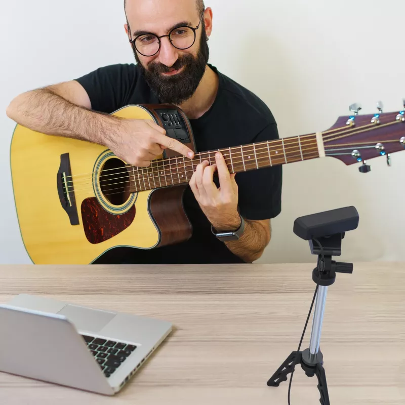 Webcam USB™ HD j5create JVCU100 com rotação 360°, resolução de gravação de vídeo 1080p, preto
