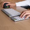 Teclado numérico R-Go Tools R-Go Numpad Break, teclado numérico ergonómico com software Break, Bluetooth, branco