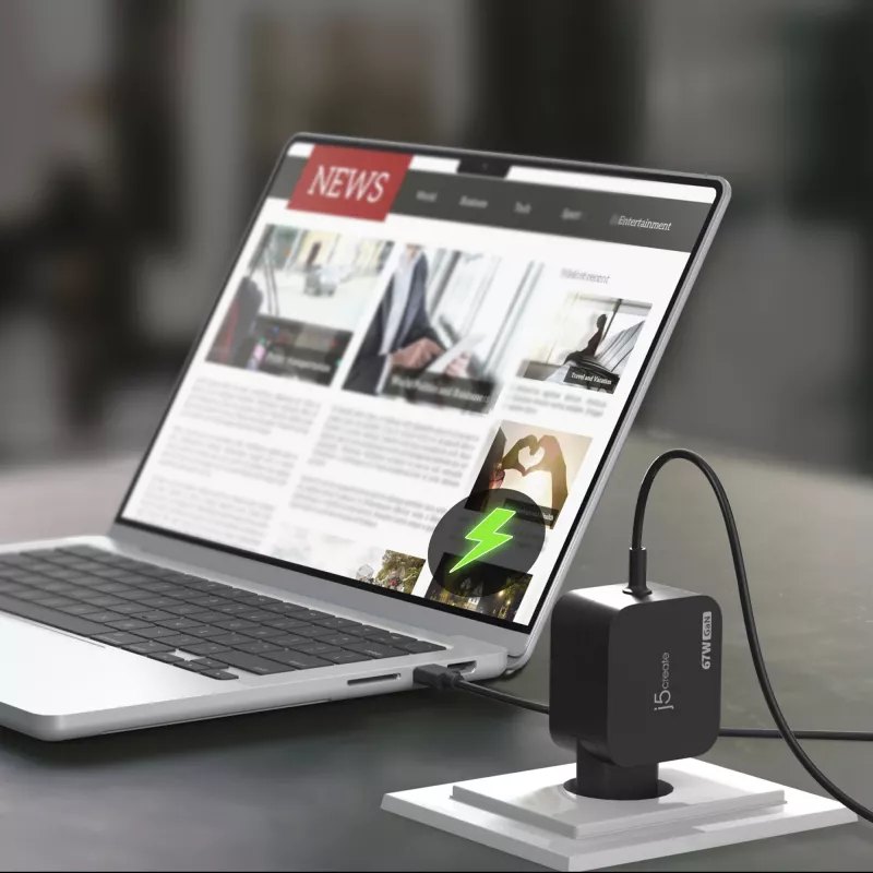 j5create JUP1565DC 67W GaN PD USB-C® Mini carregador com 6 tipos de fichas DC – EU, preto