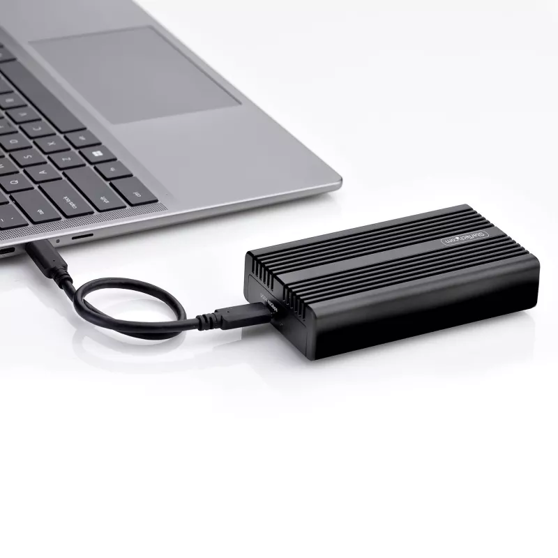Caixa StarTech.com USB4 M.2 NVMe, 40 Gbit/s, caixa externa USB-C/Thunderbolt para SSD NVMe, caixa com dissipador de alumínio, B+M/M-Key