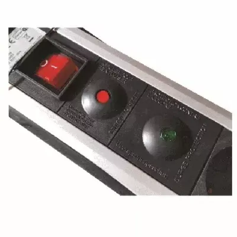 Extensão de alimentação M-Cab POW0001 2m 6 tomadas AC interior preto prateado