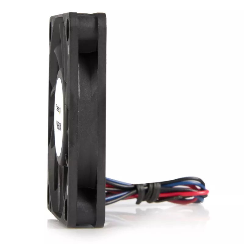 Ventoinha para caixa de PC StarTech.com 60x10 mm com rolamento de substituição e conector TX3