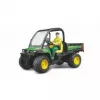 Veículo de brincar BRUDER John Deere Gator XUV 855D com condutor