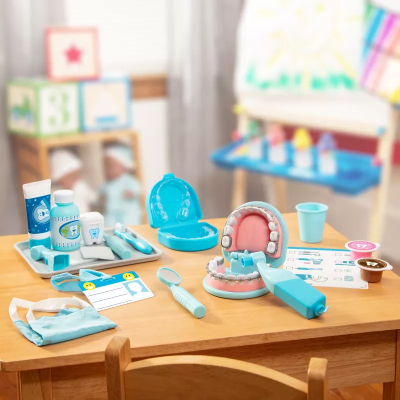 Conjunto de dentista de brinquedo Spinmaster Melissa & Doug Super Smile Dentist, adequado a partir dos 3 anos, multicolor