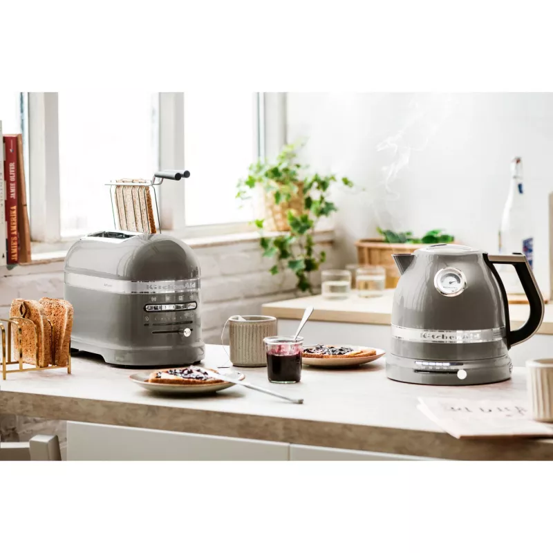 Chaleira elétrica KITCHENAID 5KEK1522EMS — 1,5 L, 2400 W, aço inoxidável, 7 definições de temperatura