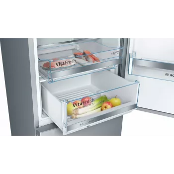 Combinado de frigorífico e congelador Bosch Serie 6 KGE39AICA de instalação livre 343 L aço inoxidável