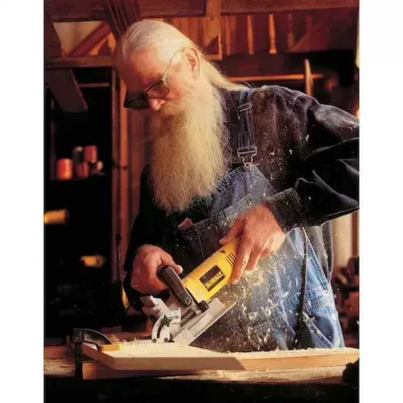 Fresadora de ranhuras DeWALT DW682K