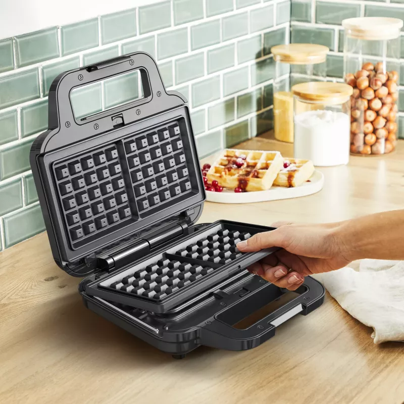 Máquina de sandes Tefal SW383D10 700 W preto, aço inoxidável