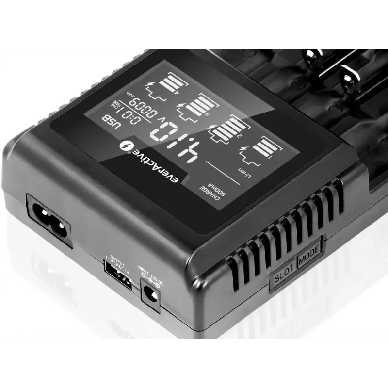 Carregador de pilhas everActive UC-4000 para pilhas domésticas AA/AAA, 4 slots, 100–240 V, preto
