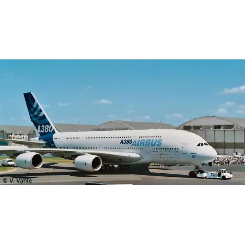 Maquete Revell Airbus A 380 Design Nova pintura voo inaugural