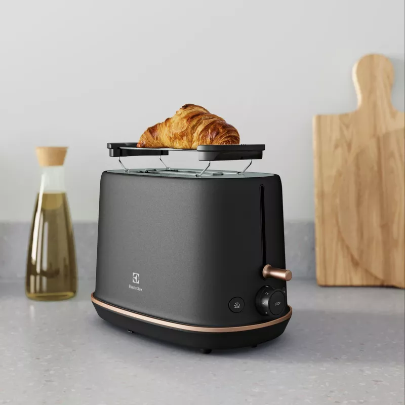 Torradeira Electrolux E7T1-6BP 2 fatias 980 W Preto