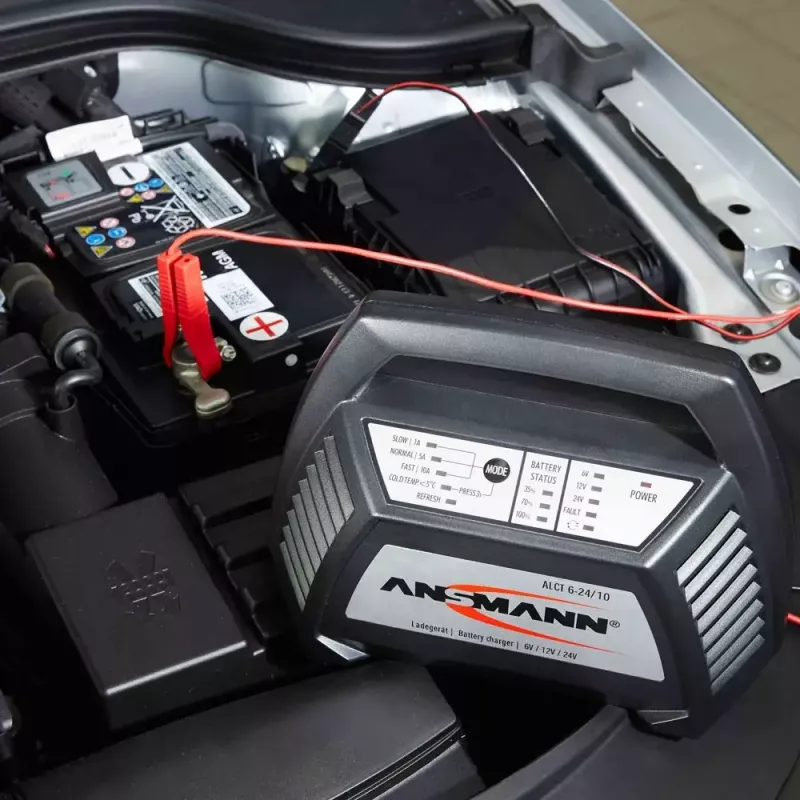 Carregador Ansmann ALCT6-24/10 6/12/24 V preto