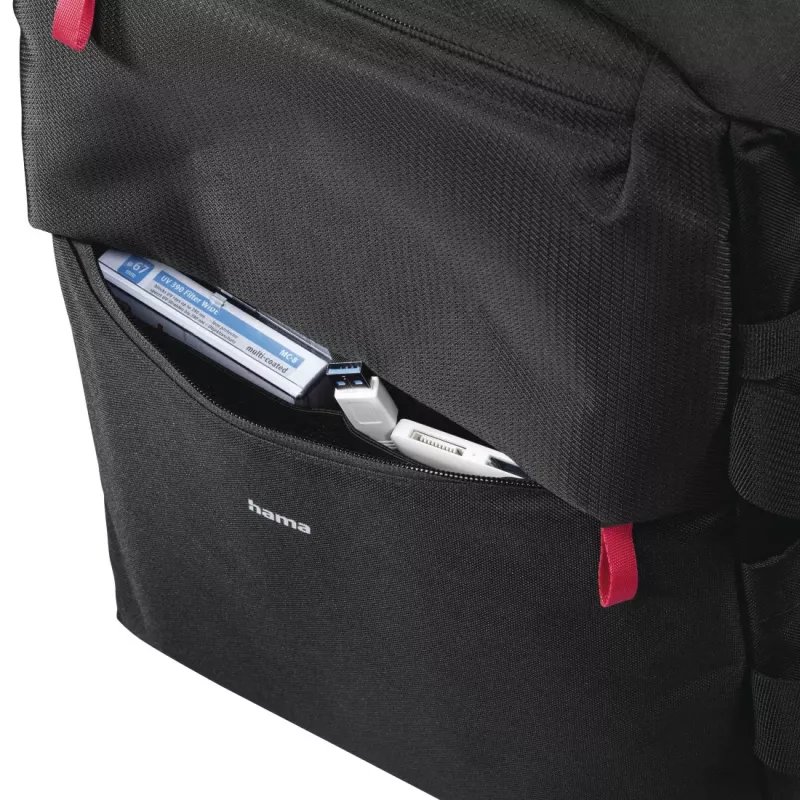 Mochila Hama Matera preta, correia de ombro compatível com qualquer marca