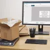 Balança digital de encomendas e envios DYMO M5 | capacidade até 5 kg | 20 cm x 20 cm