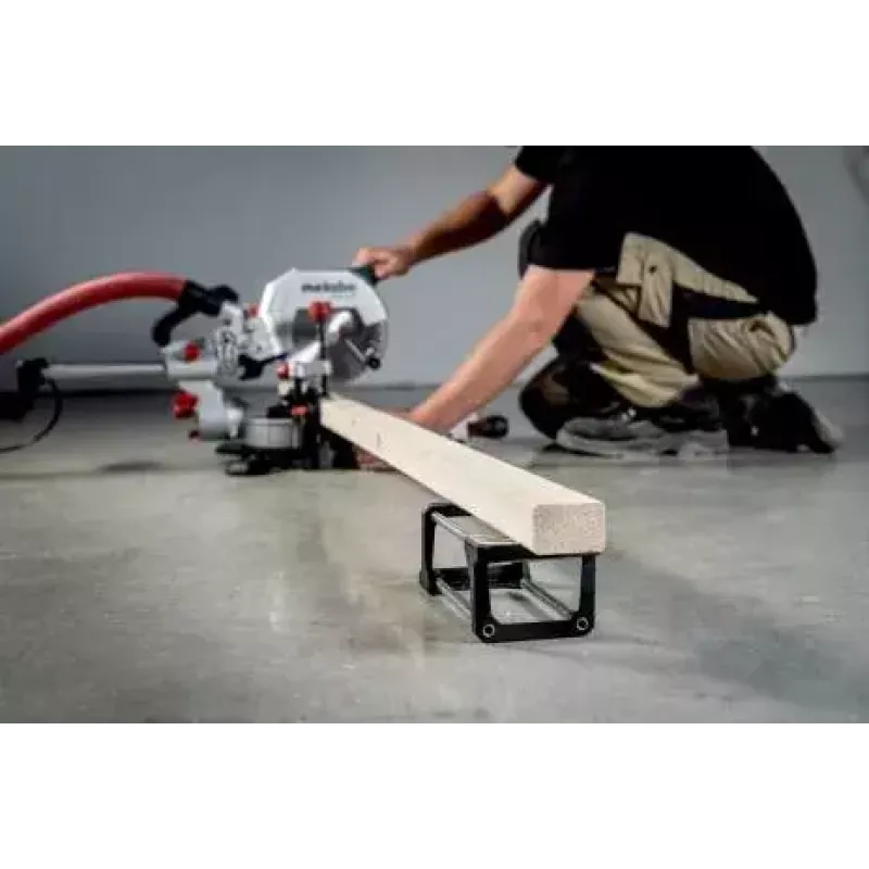 Serra de corte e esquadria Metabo KGS 305 M 3700 rpm 1600 W inclinação dupla