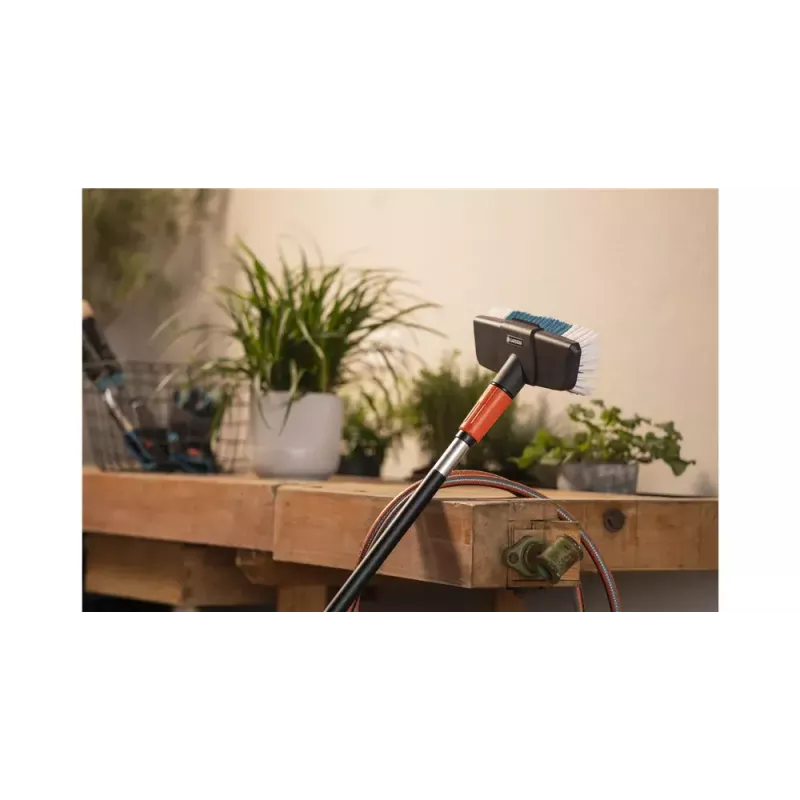 Gardena Cleansystem conjunto de lavagem com cabo, escova dura
