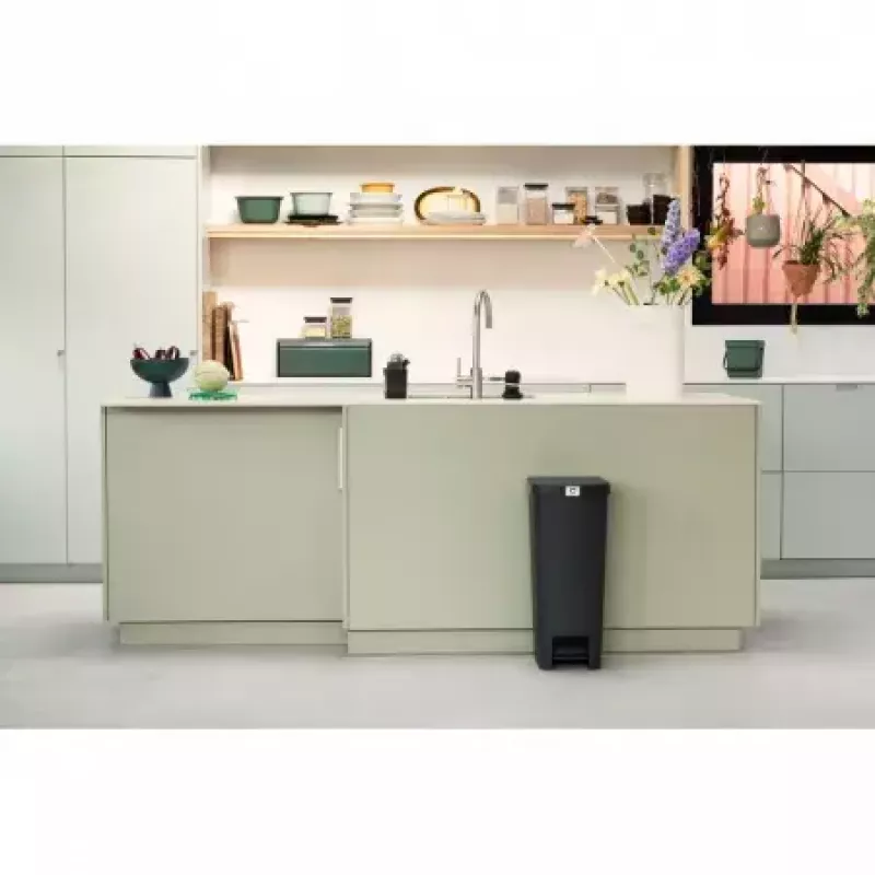 Balde do lixo Brabantia 40L de canto cinzento 800023