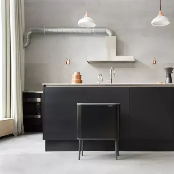 Balde do lixo Brabantia 316067 33L retangular aço inoxidável preto