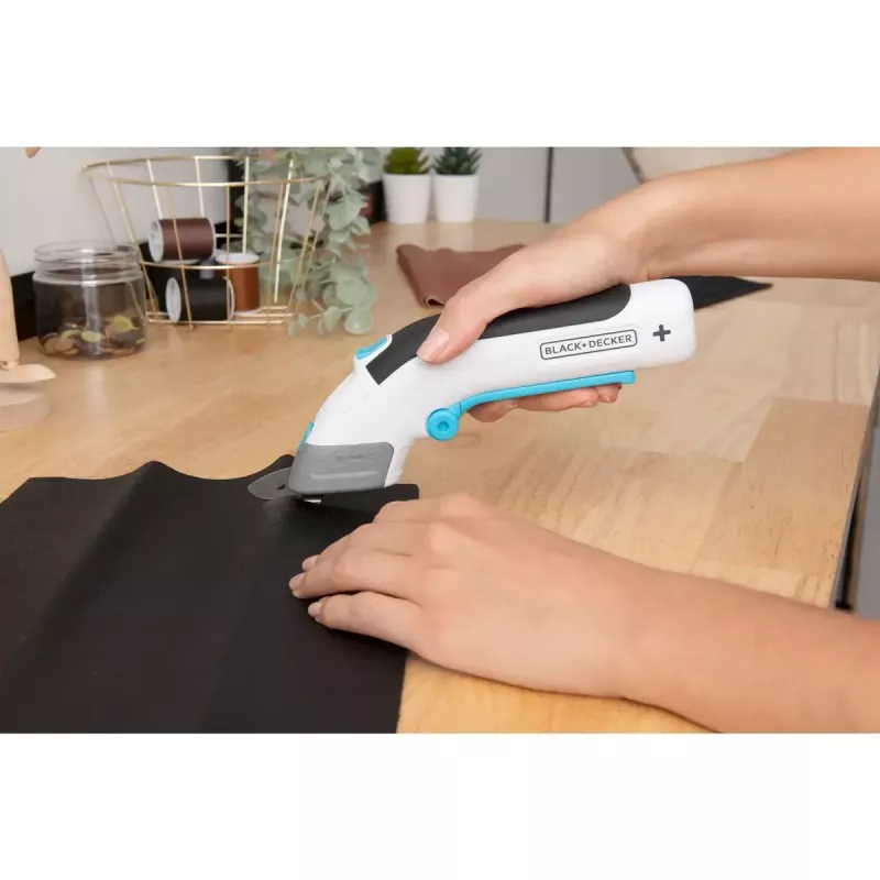Tesoura de escritório Black & Decker BCSC115-XJ 1 unid.