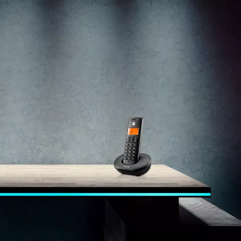 Telefone DECT sem fios MOTOROLA E201 — auscultador sem fios com função mãos-livres, até 50 registos