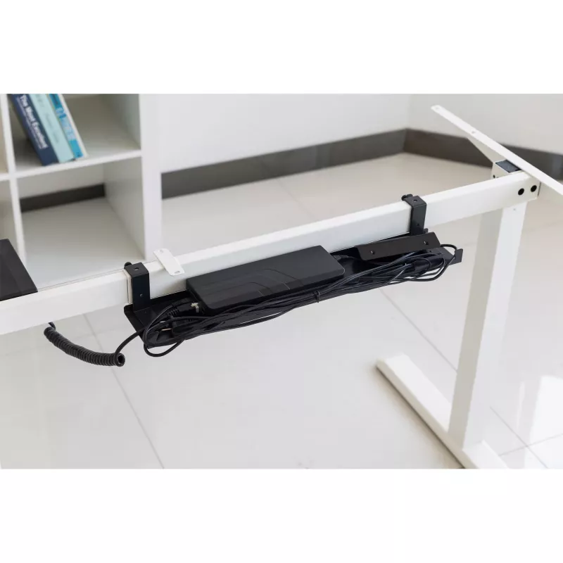 Bandeja/suporte para cabos para montagem sob a mesa InLine 131×590×74 mm, preto