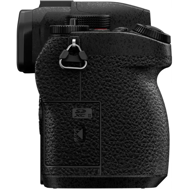 Panasonic Lumix DC-G97 Kit com Vario 12-60 mm F3.5-5.6 Power OIS (DC-G97ME)
