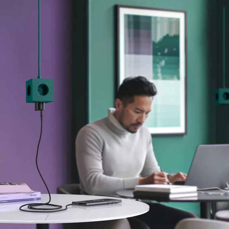 Hama 00201985 Carregador para dispositivos móveis smartphone preto carregamento rápido AC interior