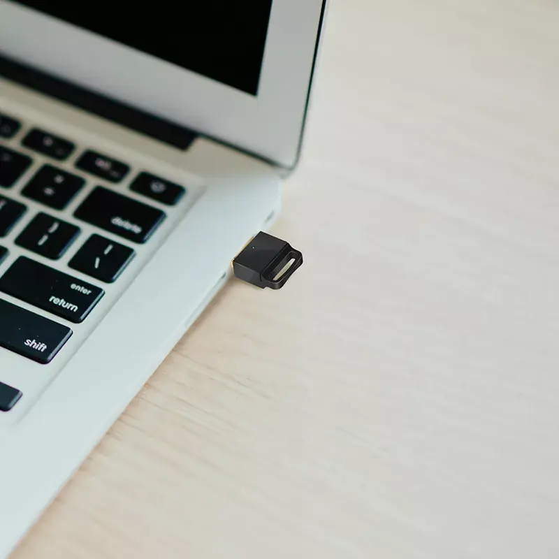 Adaptador Bluetooth 5.0 LogiLink USB 2.0 USB-A Preto Alcance 10m
