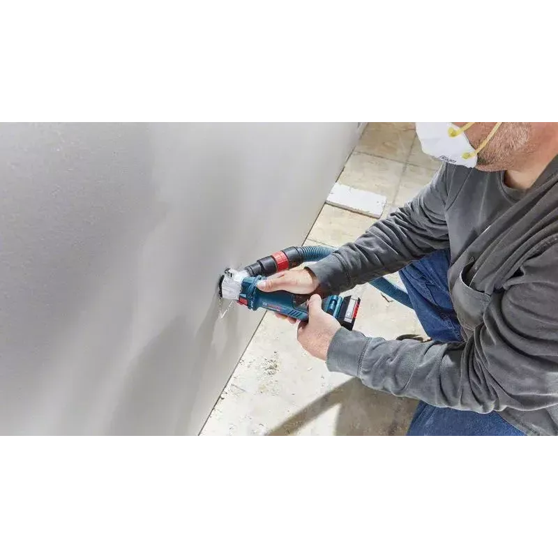 Bosch GCU 18V-30 Professional, nível de potência sonora: 106 dB, peso: 915 g