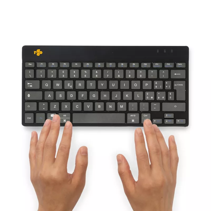 Teclado ergonómico R-Go Tools R-Go Compact Break, teclado compacto com software de pausas, QWERTY (IT), Bluetooth, preto