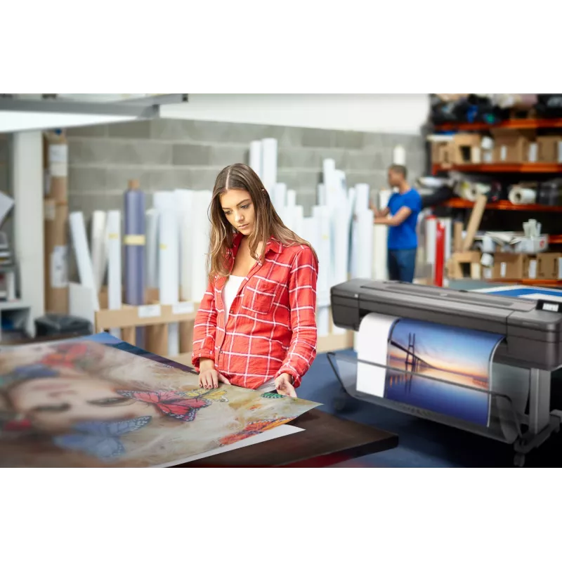 Impressora HP Designjet Z9+ 24 polegadas PostScript