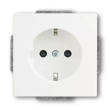 Tomada Busch-Jaeger 2011-0-3879 CEE 7/3 2P+E 16A 250V branco