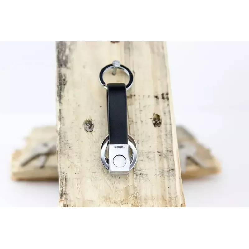 Porta-chaves TROIKA TWISTER Preto Prateado Pele Metal 16mm 9mm