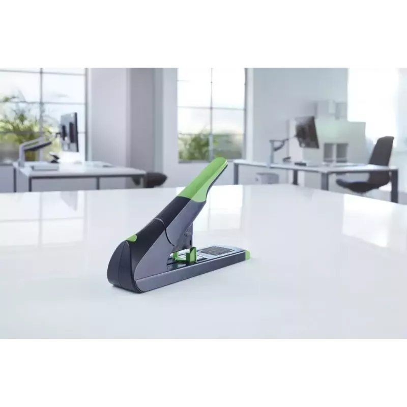 Agrafador Novus B 50 re+new Capacidade de agrafar 140 folhas Preto Verde